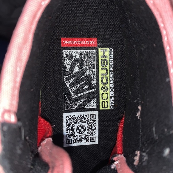 Women’s vans shoes size us 7 men’s size 5.5 PINK!!!!! - Picture 5 of 6